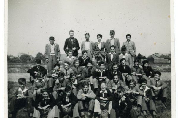 chs08896 CGS trip to Caerleon 1948.jpg
