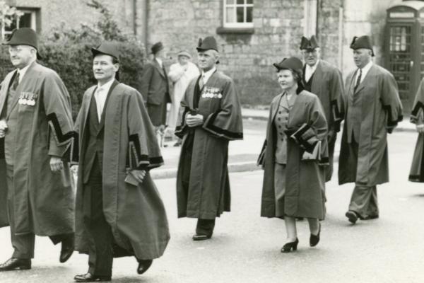 chs09170 Civic parade 1950s.jpg