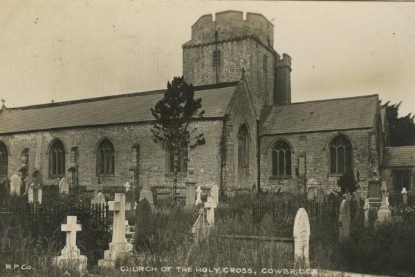 chs09217 Holy Cross church rear view 1930s.jpg