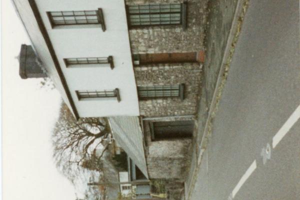 chs09319-5 x045 Cardiff Road south side 1991.jpg