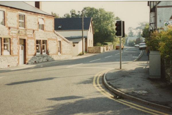 chs09319 x045 Cardiff Road north side 1991.jpg