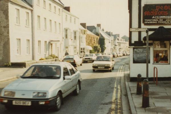 chs09323 x045 High St north side 1991.jpg