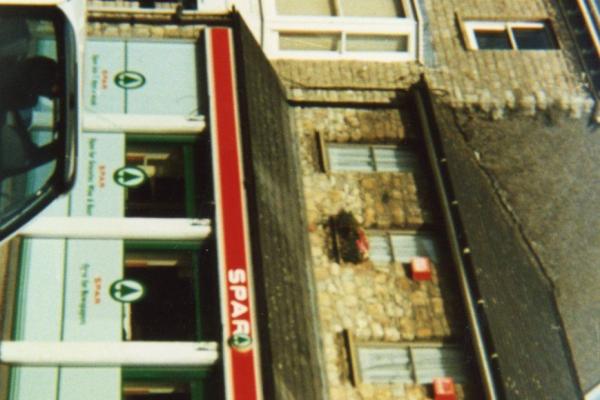 chs09359 x045 High Street north side 1994.jpg