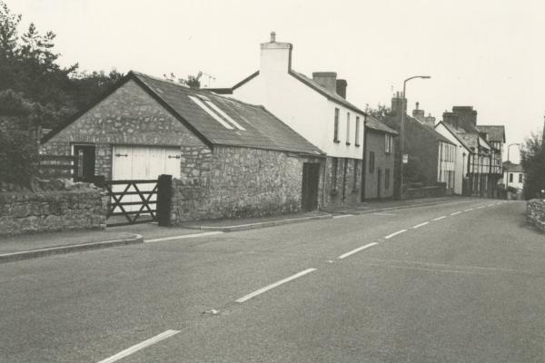 chs09431-1 x046 Cardiff Road 1981.jpg