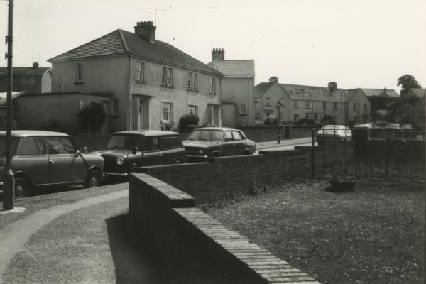 chs09434 x046 Borough Close 1981.jpg