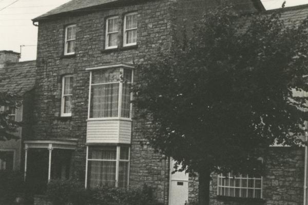 chs09444 x046 25 Westgate Ivy House 1981.jpg