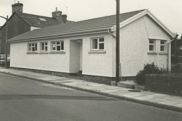 chs09457 x046 Red Cross hut Broadshoard 1980.jpg