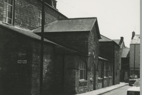 chs09458 x046 The Institute 1981.jpg