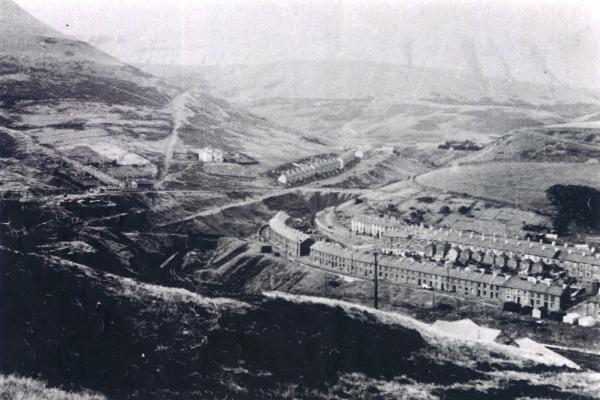 BG__000052.jpg