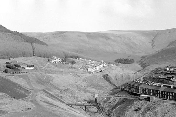 BG__000262.jpg
