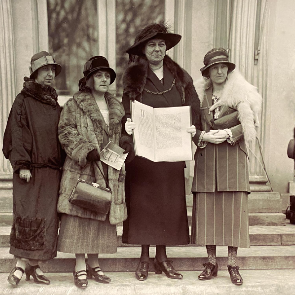Profile picture for user womenspeacepetition_115056